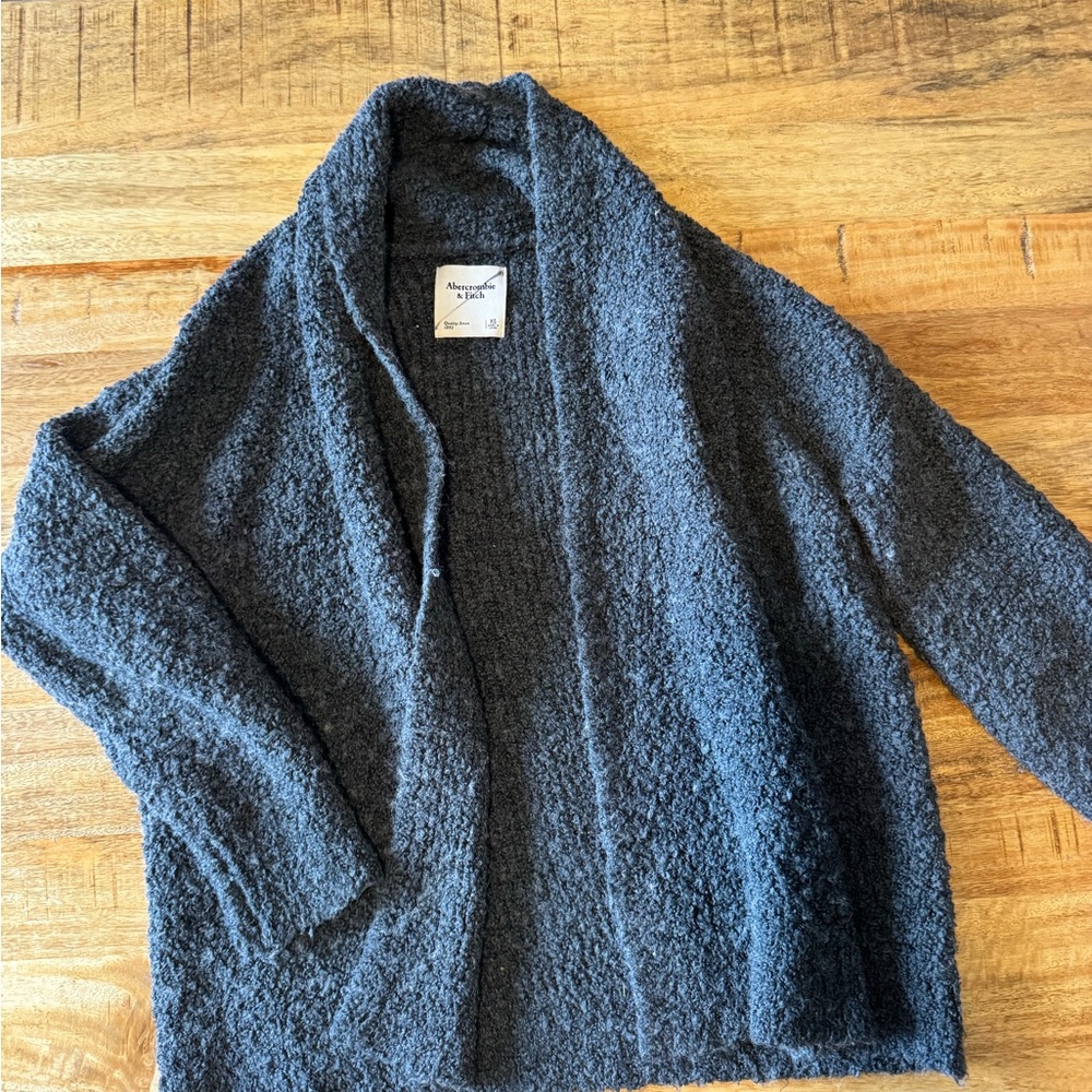 Cozy grey Open-Front Sweater
